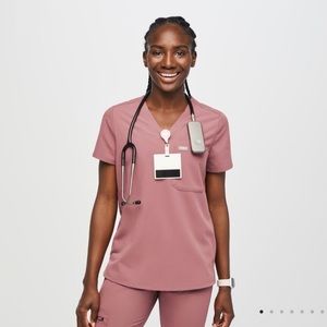 Catarina™ One-Pocket Scrub Top and Zamora™ Jogger Scrub Pants